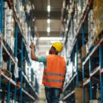 倉庫作業員